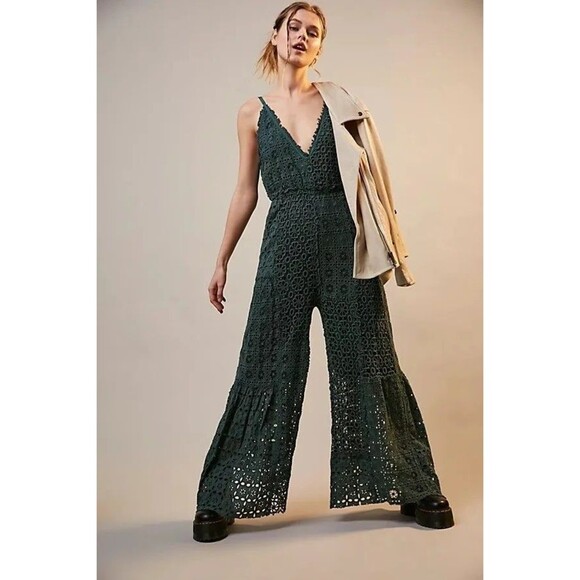 Free People Yesenia Jumpsuit size small - Picture 1 of 12